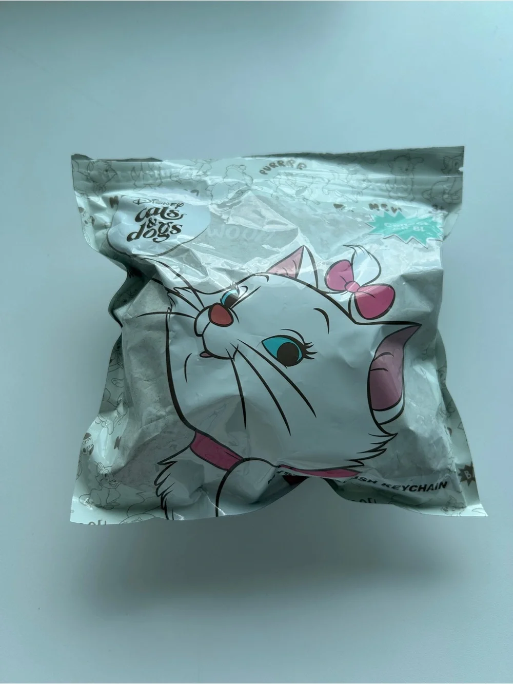 New* Cats & Dogs Disney Surprise | Lucifer  Keychain Cinderella Glass Slipper